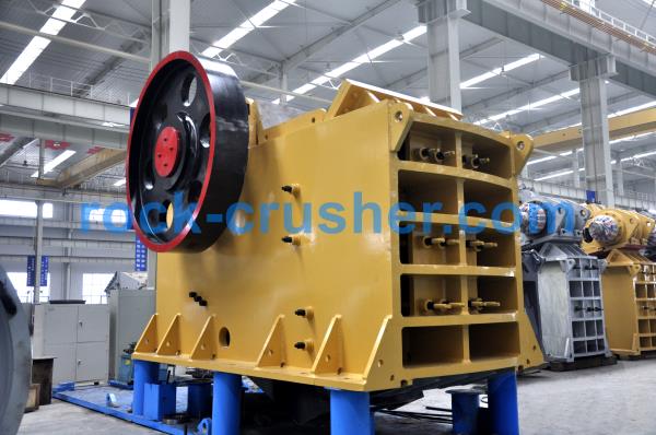 definition of jaw crusher definition of jaw crusher