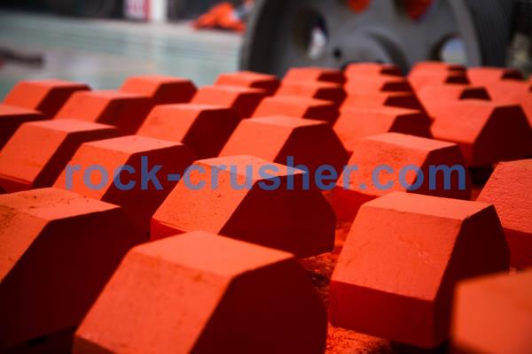 lining material for cement crusher