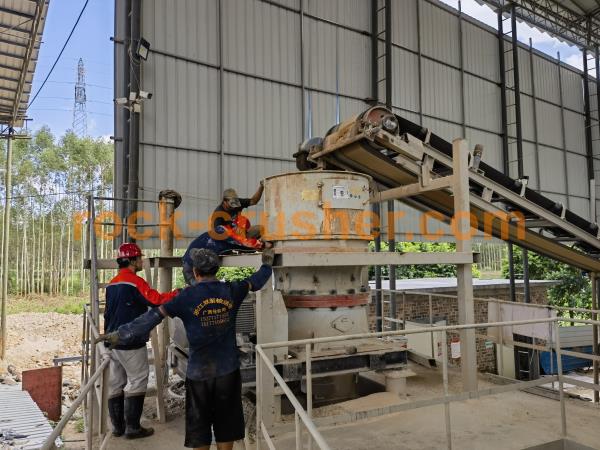 cone crusher gap regulation