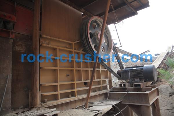 rock crushing equipment used